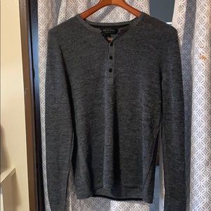 Men’s Rag and Bone Henley Sweater Size M